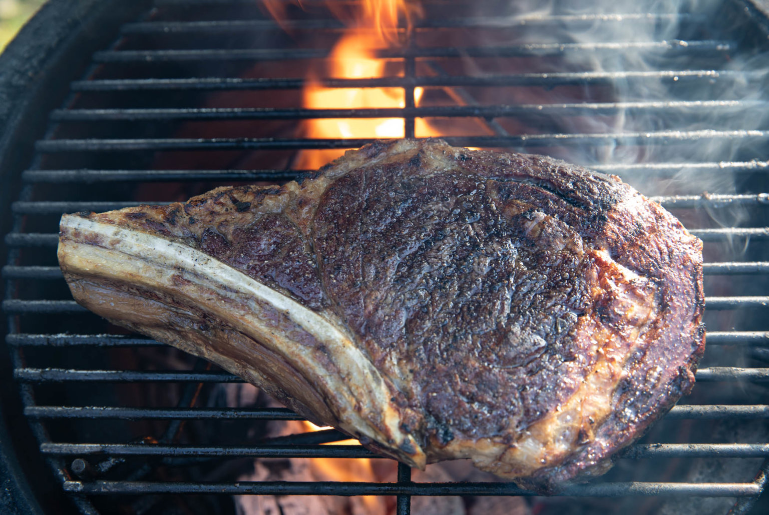 How To BBQ A Cote De Boeuf Steak