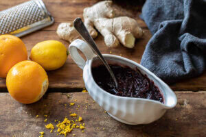 Cumberland Sauce Recipe – A Classic Fruity Condiment for Cold Meats